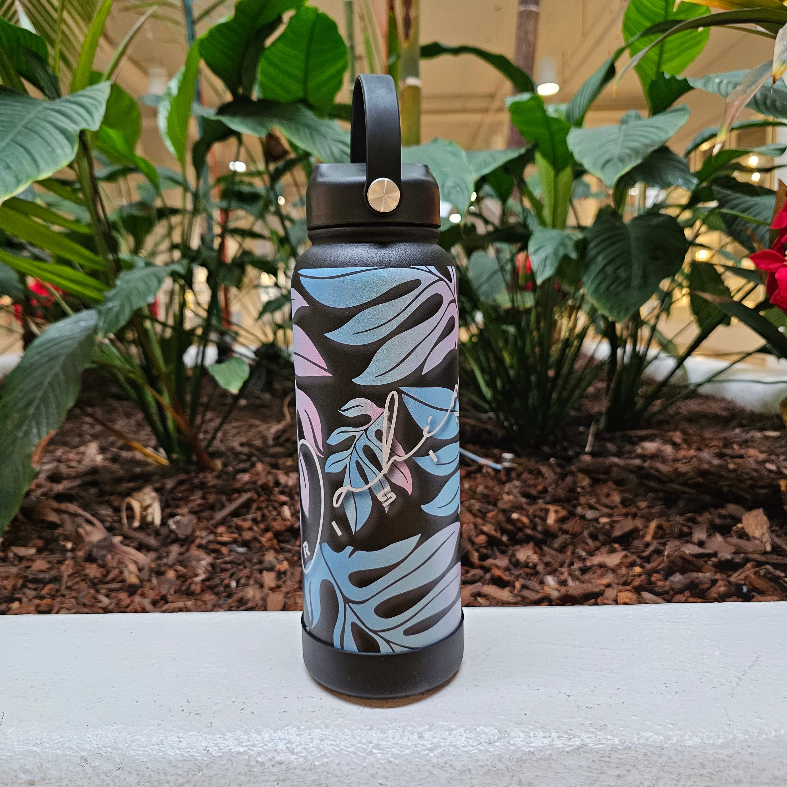 40oz Wahine Rising Laua'e Printed Flask