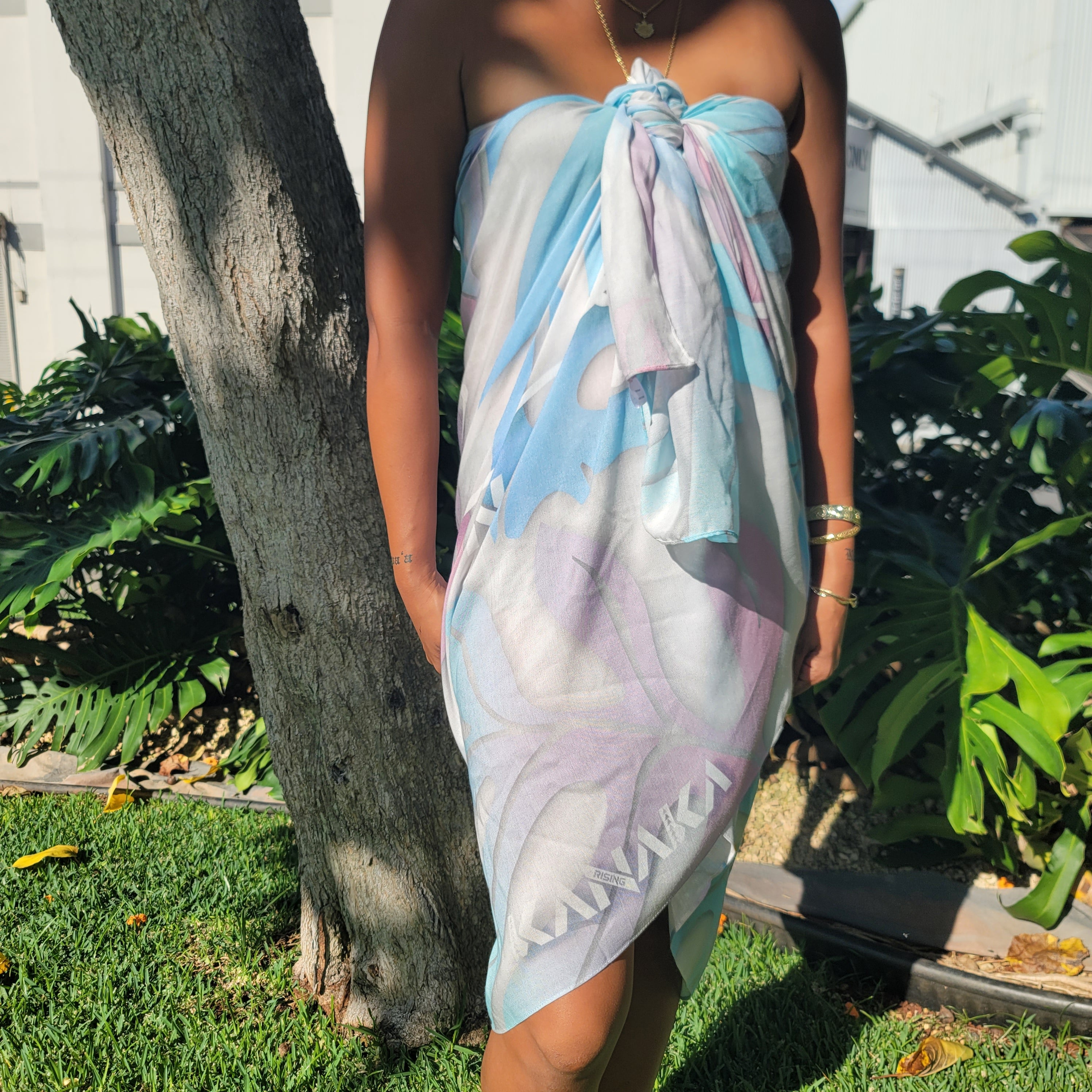 Wahine Rising Laua'e Pareo - Cotton Candy