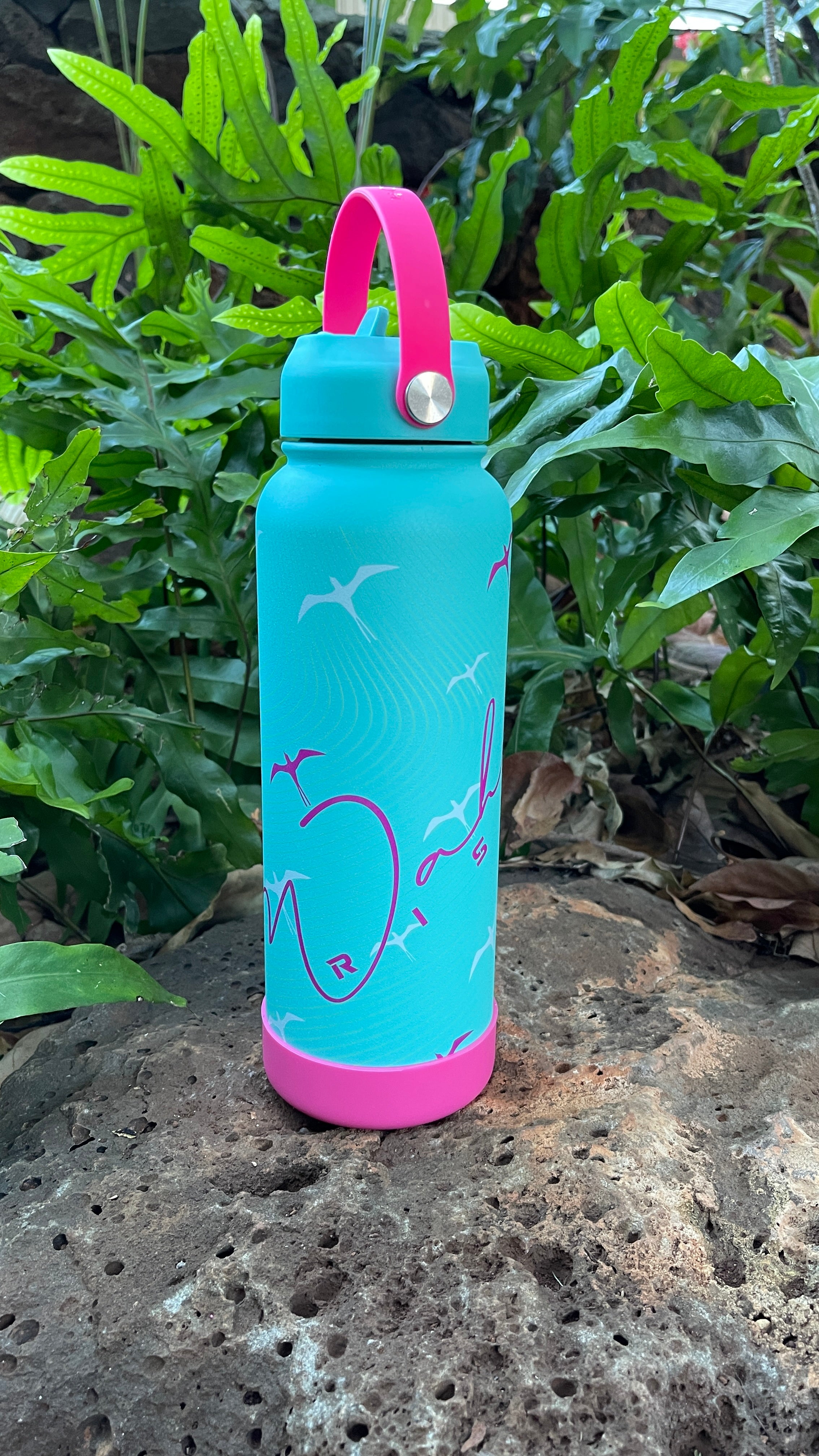 Wahine Rising Printed Iwa Flask Teal & Pink