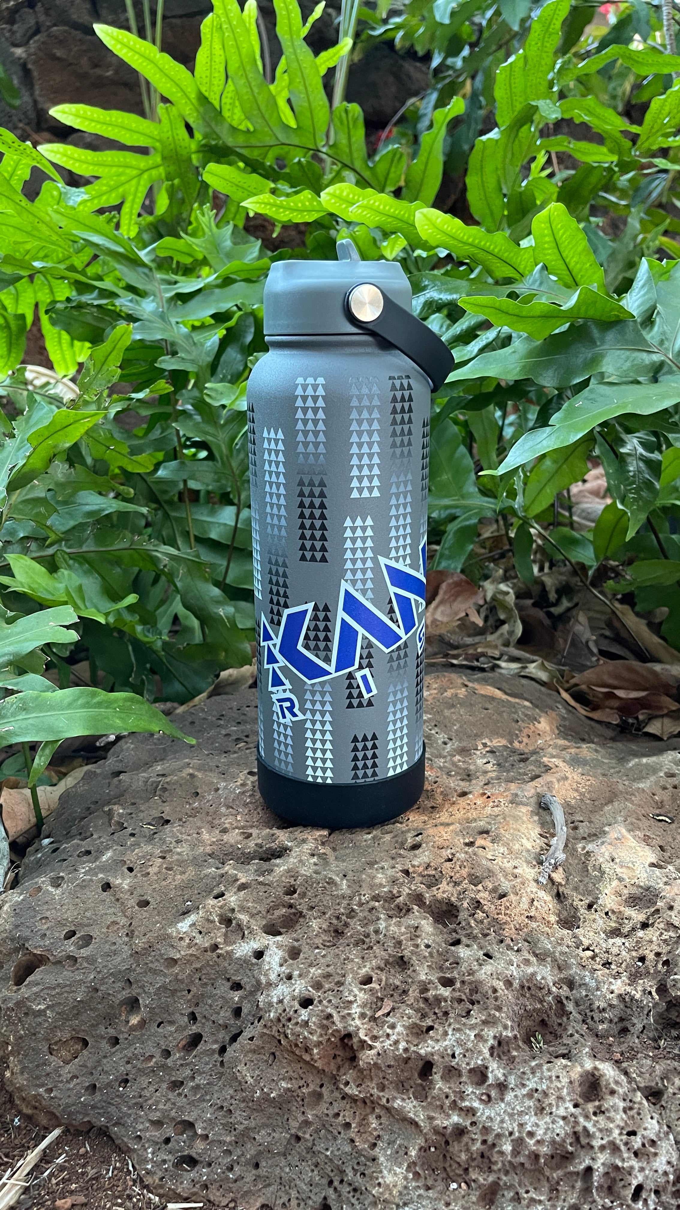 40oz Kanaka Rising Printed Flask Grey / Royal Blue